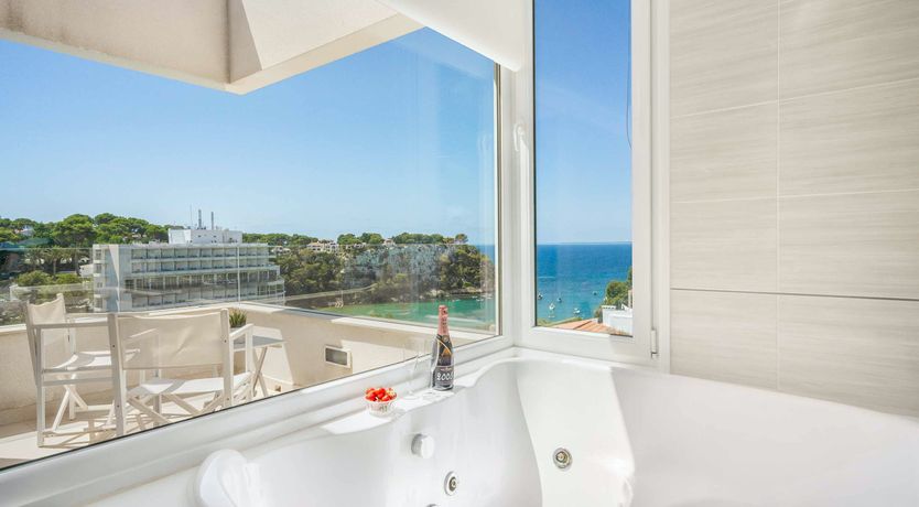 Photo of Serenity Bay Villa