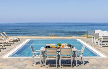 Cyprian Caress Holiday Home