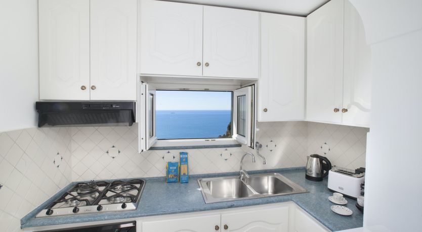 Photo of Tyrrhenian Throne