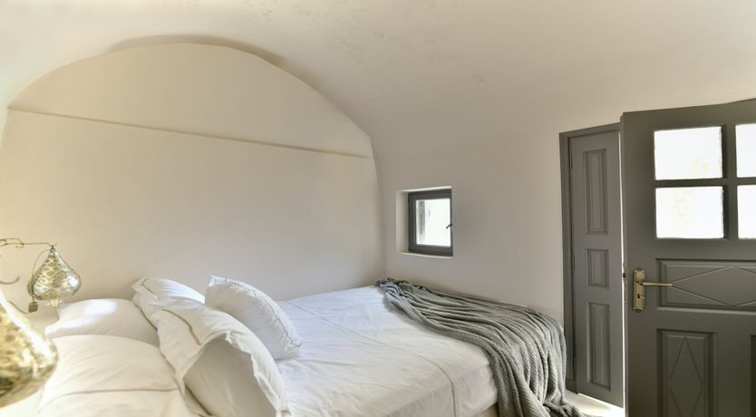 Photo of The Horizon's Cradle