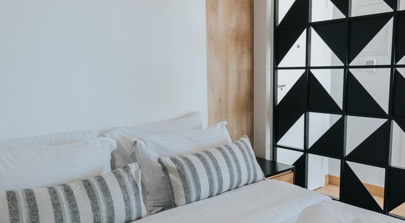 Photo of The Athenian Merchant