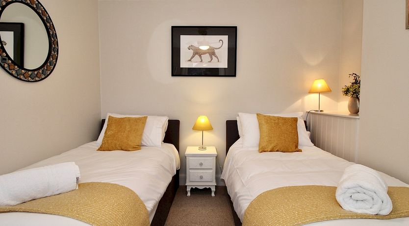 Photo of Love Reigns