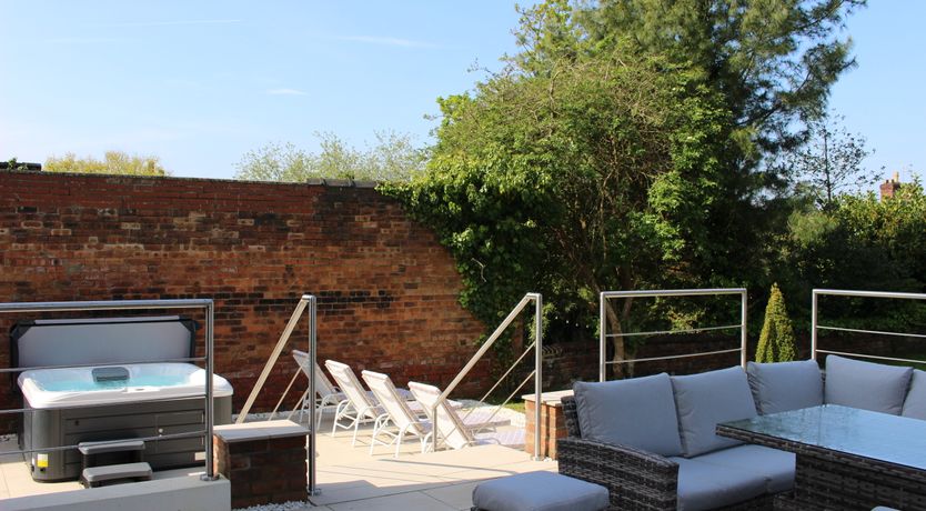 Photo of Blue Velvet & Cedar