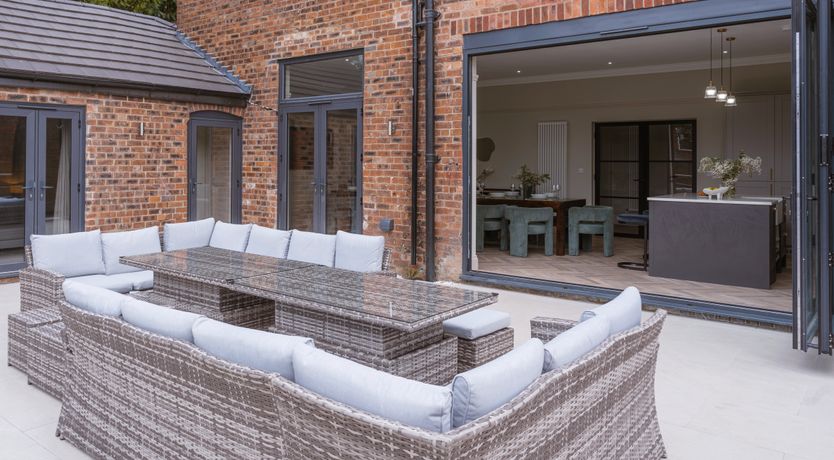 Photo of Blue Velvet & Cedar