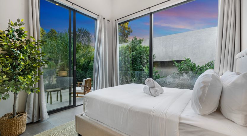 Photo of Big City Paradise