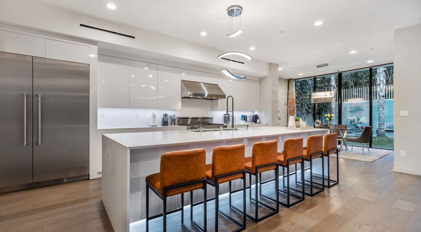 Photo of Big City Paradise