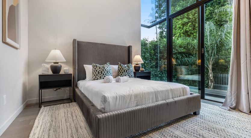 Photo of Big City Paradise