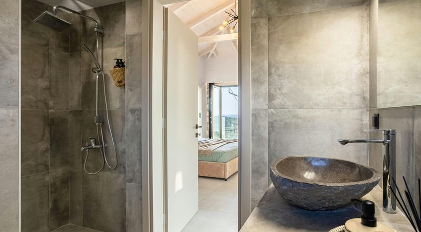 Photo of Luxury Sea Retreat