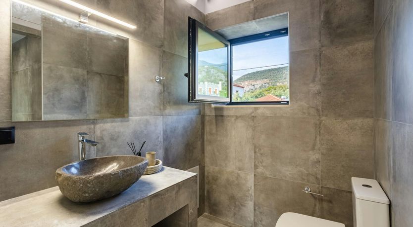 Photo of Luxury Sea Retreat