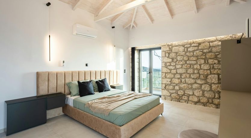 Photo of Luxury Sea Retreat