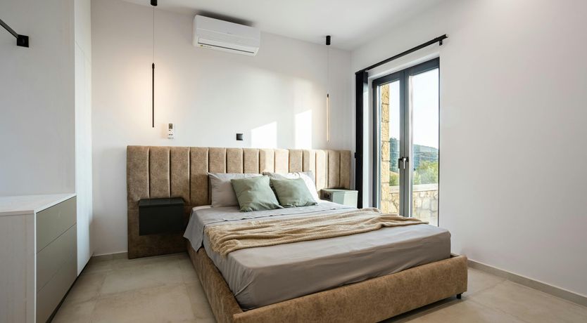 Photo of Luxury Sea Retreat