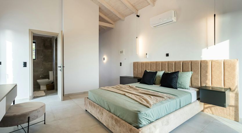 Photo of Luxury Sea Retreat