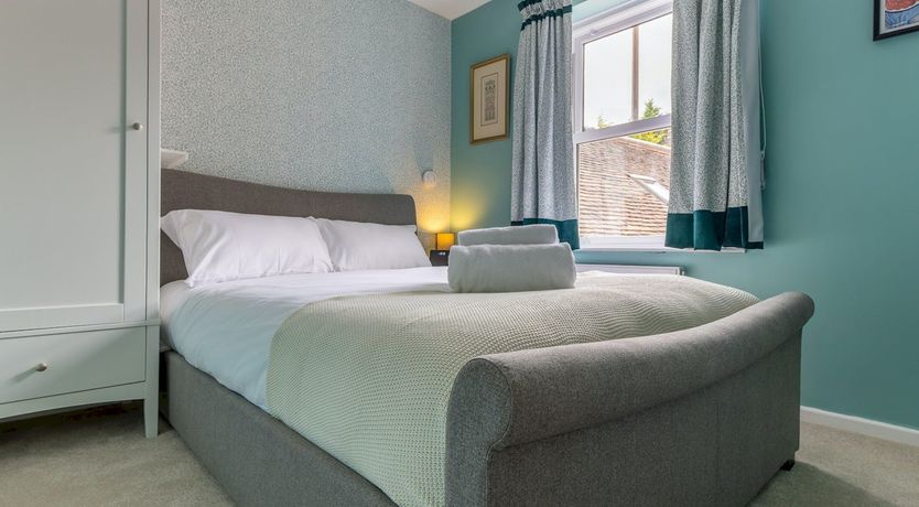 Photo of The Peacock & Nightingale