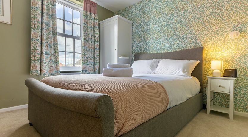 Photo of The Peacock & Nightingale