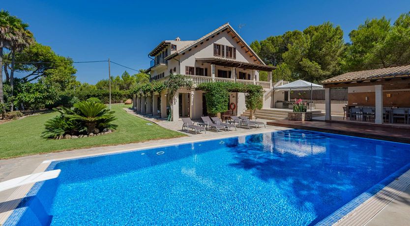 Photo of Effortless Luxury