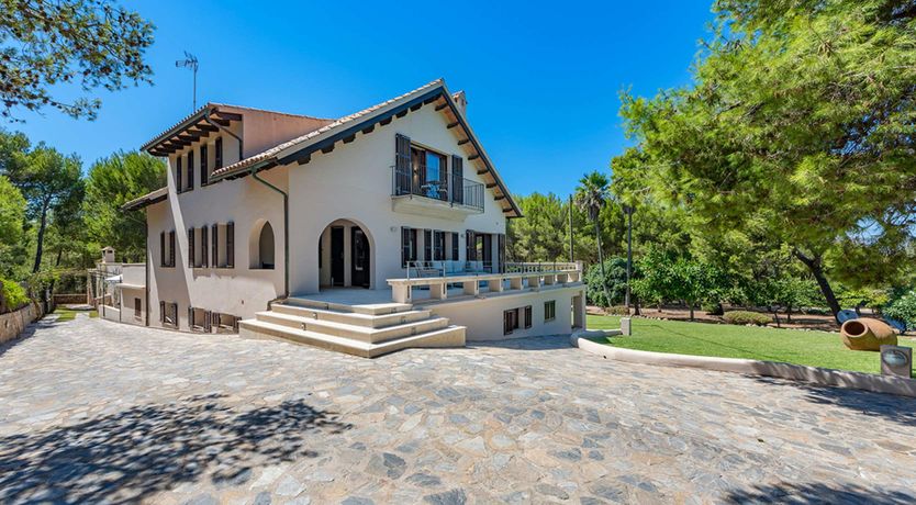 Photo of Effortless Luxury