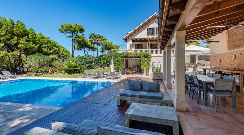 Photo of Effortless Luxury