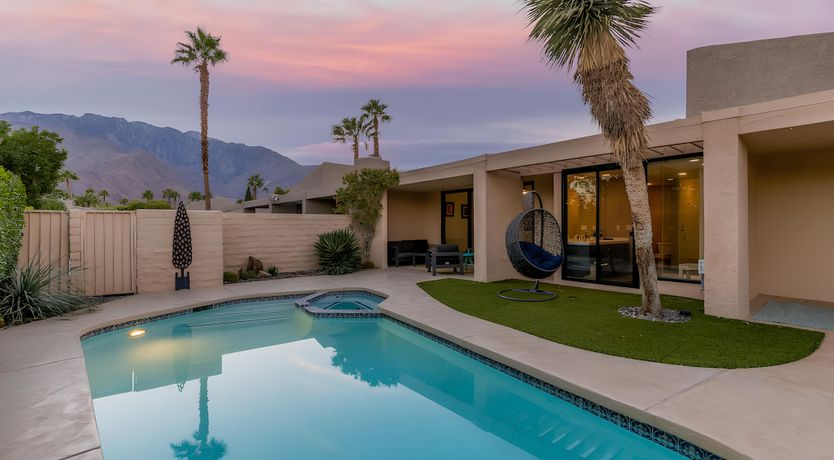 Photo of Vibrant Desert Oasis