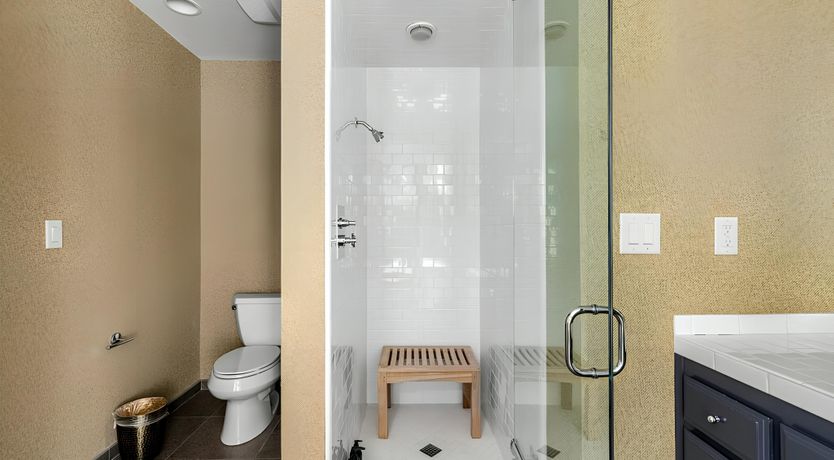 Photo of Vibrant Desert Oasis