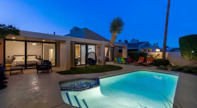 Photo of Vibrant Desert Oasis