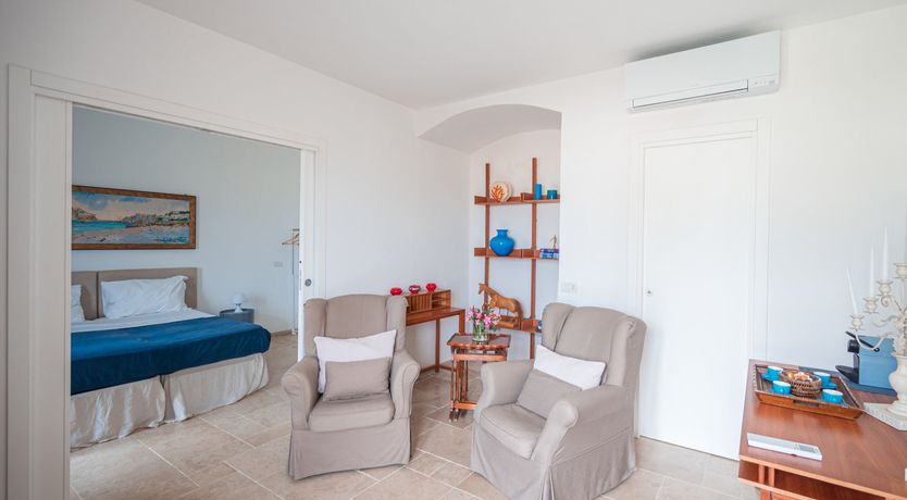 Photo of The Flower of Capri