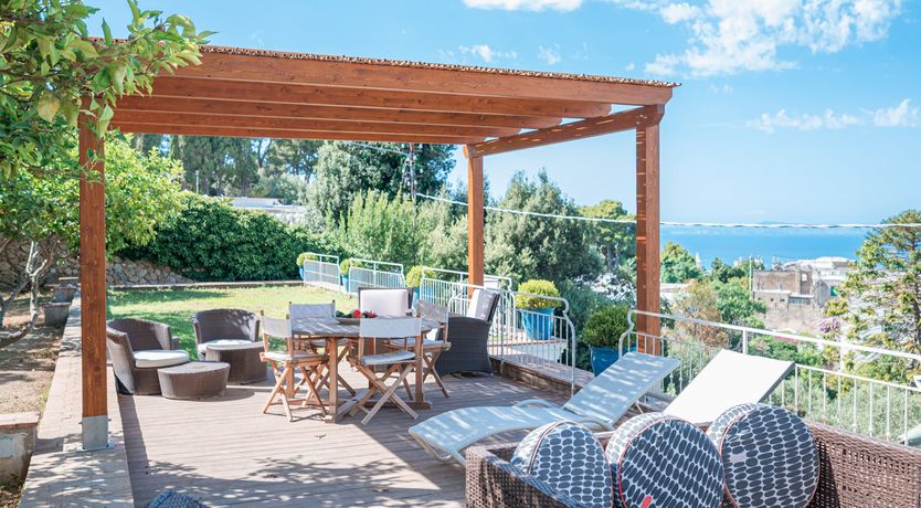 Photo of The Flower of Capri