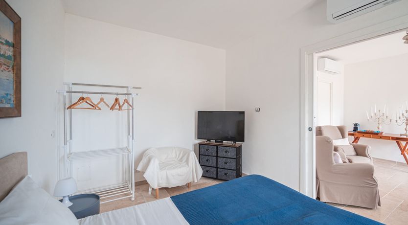 Photo of The Flower of Capri