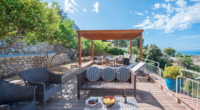 Photo of The Flower of Capri