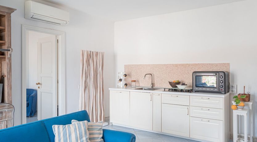 Photo of The Flower of Capri