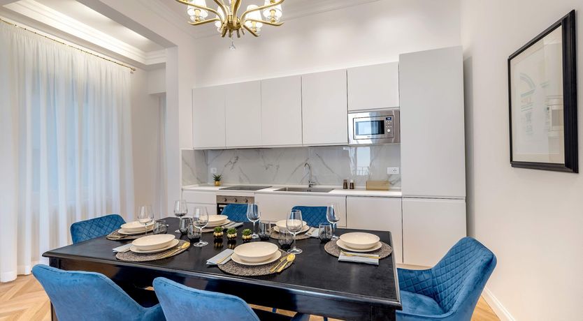 Photo of Giraldi Grandeur