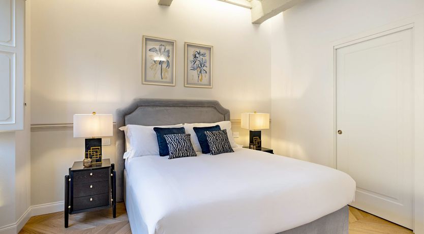 Photo of Giraldi Grandeur