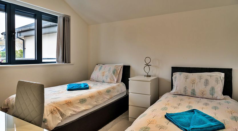 Photo of Teignmouth Tides