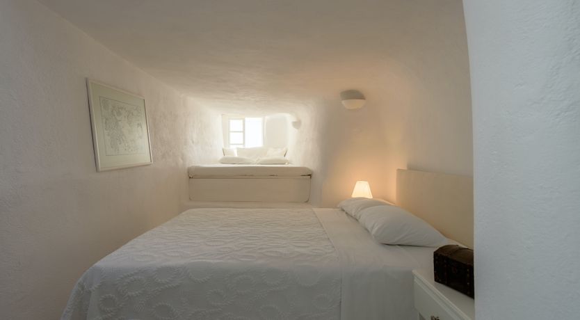 Photo of Aegean White