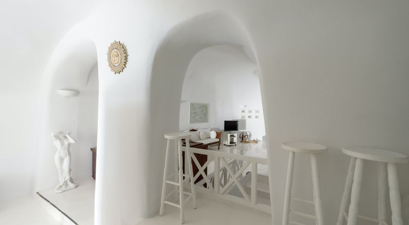 Photo of Aegean White