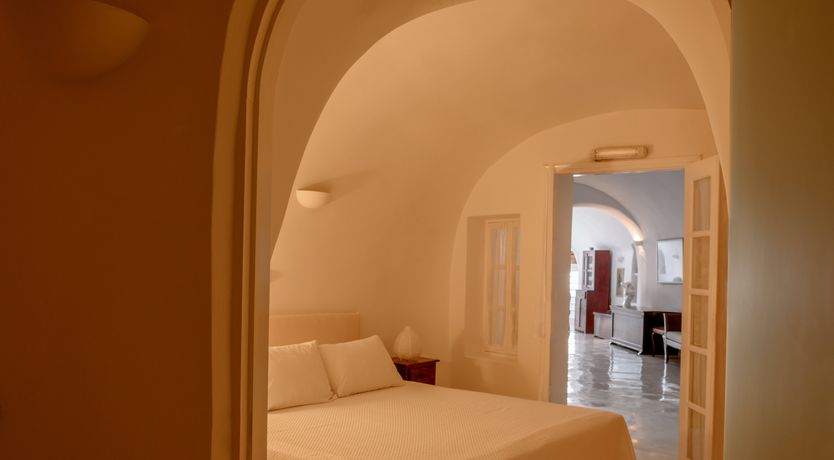 Photo of Aegean White