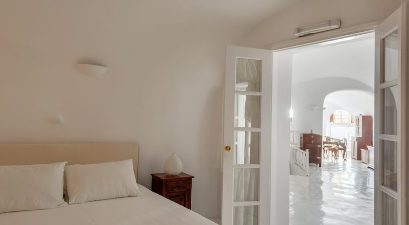 Photo of Aegean White