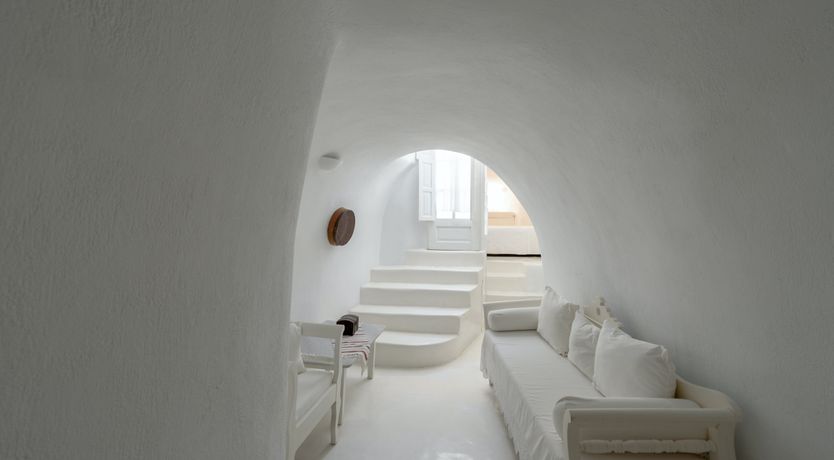 Photo of Aegean White