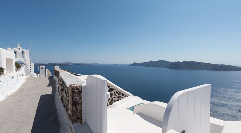 Photo of Aegean White