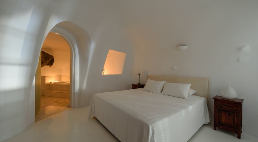 Photo of Aegean White