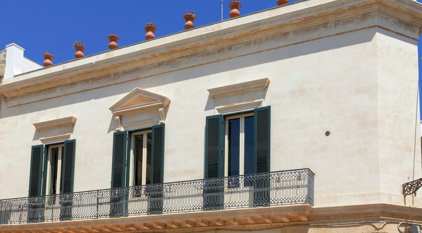 Photo of The Poolside Pearler