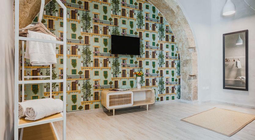 Photo of Isola Bliss