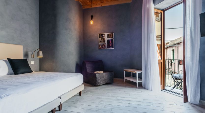 Photo of Isola Bliss