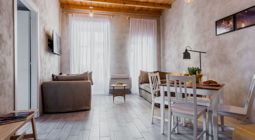 Photo of Isola Bliss