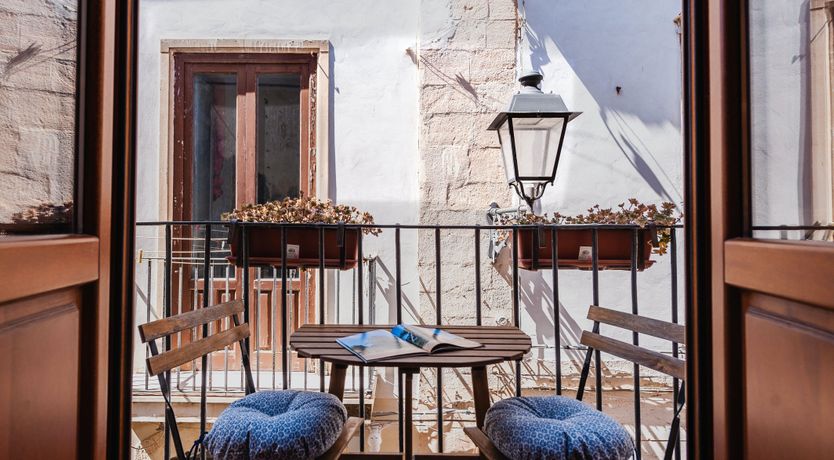 Photo of Isola Bliss