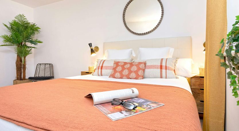 Photo of Footsteps in Seville