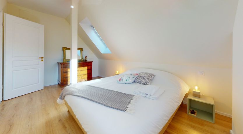 Photo of The Noble Valley