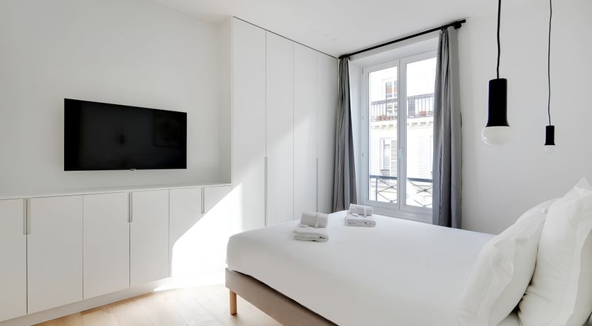 Photo of Silhouettes of Paris