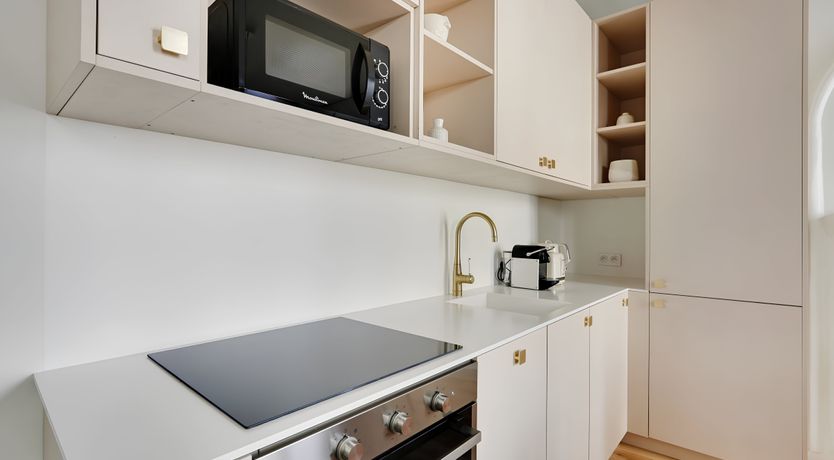 Photo of Silhouettes of Paris