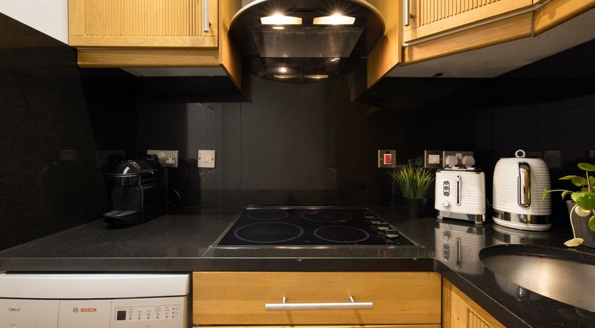 Photo of Earl's Court Elegance