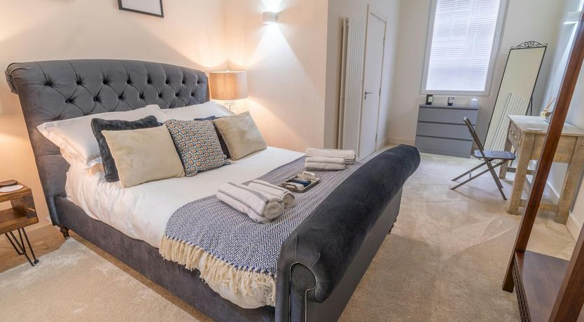 Photo of The Bumble Bee